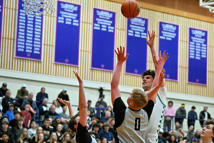 a Summit Wilsonville 5A Oregon boys basketball final 2024 Leon Neuschwander 10